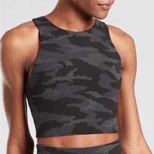 Athleta C-D crop bra tank
